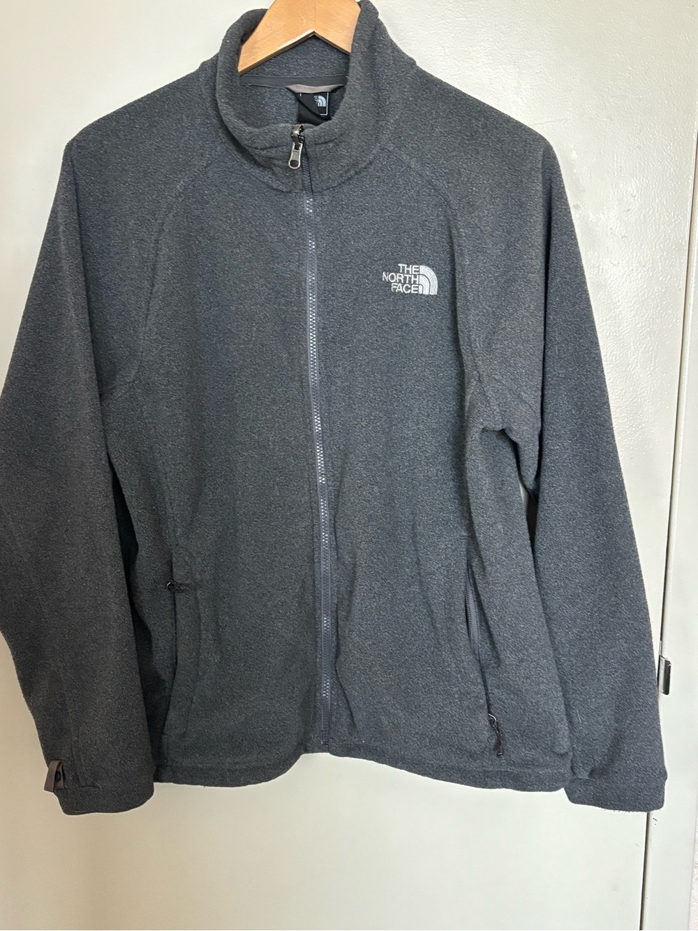 The North Face Gray Full-Zip Fleece Jacket Stand Collar
